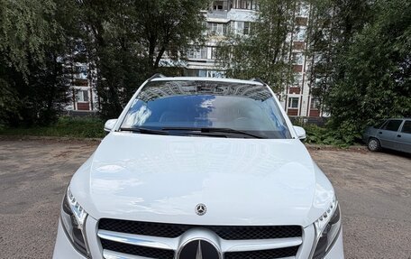 Mercedes-Benz V-Класс, 2019 год, 5 000 000 рублей, 1 фотография