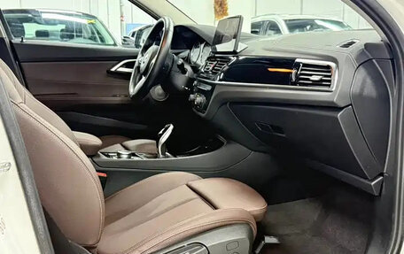 BMW 1 серия, 2022 год, 1 500 000 рублей, 14 фотография