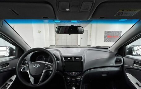 Hyundai Solaris II рестайлинг, 2015 год, 599 000 рублей, 10 фотография