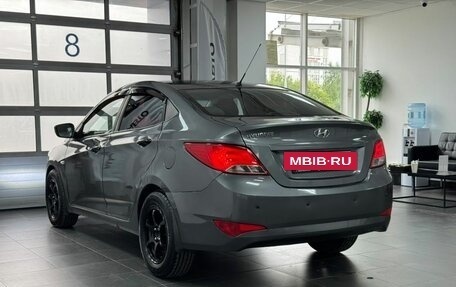 Hyundai Solaris II рестайлинг, 2015 год, 599 000 рублей, 8 фотография