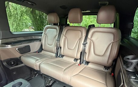 Mercedes-Benz V-Класс, 2019 год, 5 000 000 рублей, 9 фотография