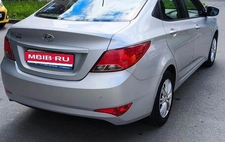 Hyundai Solaris II рестайлинг, 2016 год, 850 000 рублей, 5 фотография