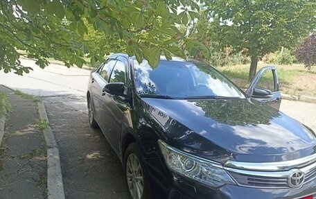 Toyota Camry, 2015 год, 1 300 000 рублей, 3 фотография