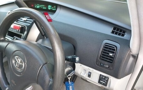 Toyota Opa I рестайлинг, 2004 год, 595 000 рублей, 10 фотография