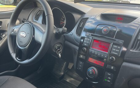 KIA Cerato I, 2009 год, 620 000 рублей, 13 фотография