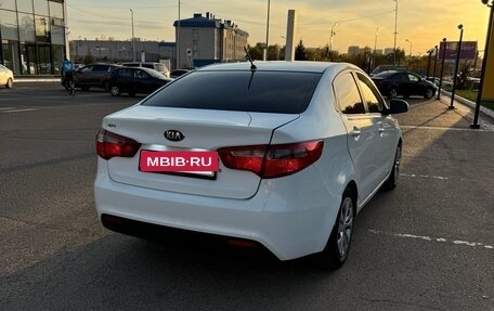 KIA Rio III рестайлинг, 2015 год, 530 000 рублей, 8 фотография