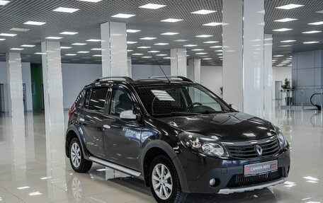 Renault Sandero I, 2012 год, 556 000 рублей, 3 фотография