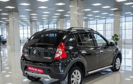 Renault Sandero I, 2012 год, 556 000 рублей, 2 фотография