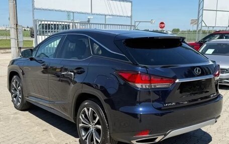 Lexus RX IV рестайлинг, 2022 год, 7 700 000 рублей, 3 фотография