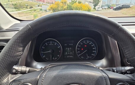 Toyota RAV4, 2015 год, 1 600 000 рублей, 8 фотография