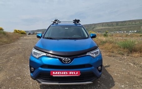 Toyota RAV4, 2015 год, 1 600 000 рублей, 3 фотография