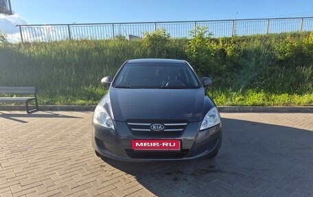 KIA cee'd I рестайлинг, 2009 год, 600 000 рублей, 6 фотография