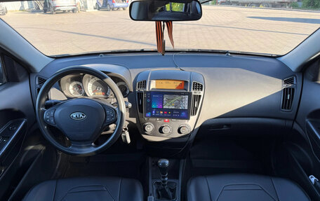 KIA cee'd I рестайлинг, 2009 год, 600 000 рублей, 12 фотография