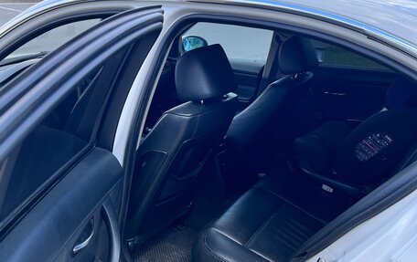 BMW 3 серия, 2006 год, 630 000 рублей, 15 фотография