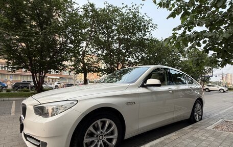 BMW 5 серия, 2010 год, 1 900 000 рублей, 3 фотография