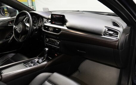 Mazda 6, 2018 год, 2 100 000 рублей, 18 фотография