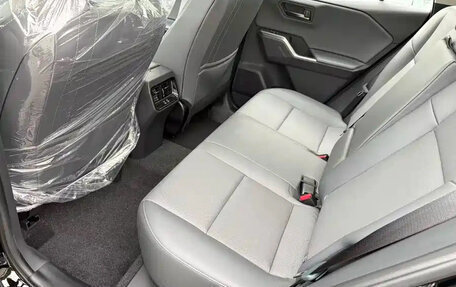 Toyota RAV4, 2025 год, 4 100 000 рублей, 13 фотография