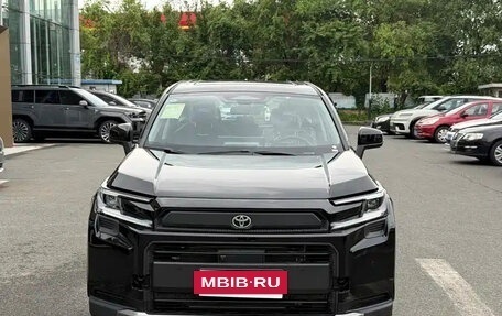 Toyota RAV4, 2025 год, 4 100 000 рублей, 2 фотография