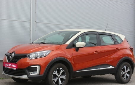 Renault Kaptur I рестайлинг, 2018 год, 1 570 000 рублей, 5 фотография