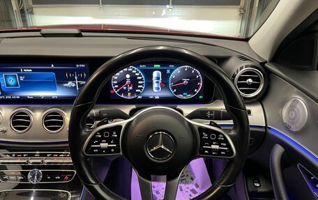 Mercedes-Benz E-Класс, 2019 год, 2 850 000 рублей, 17 фотография
