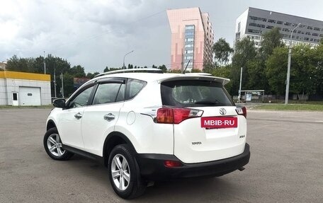 Toyota RAV4, 2013 год, 2 050 000 рублей, 4 фотография