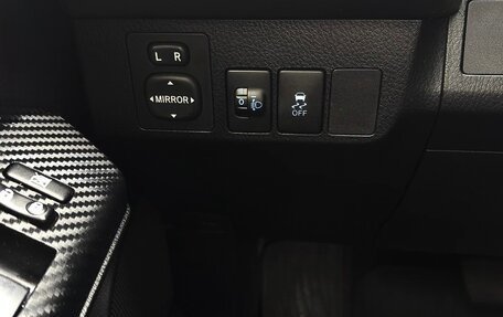 Toyota RAV4, 2013 год, 2 050 000 рублей, 14 фотография