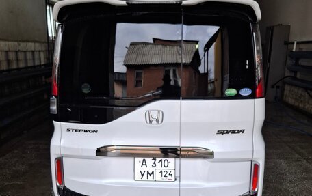 Honda Stepwgn IV, 2016 год, 1 750 000 рублей, 7 фотография