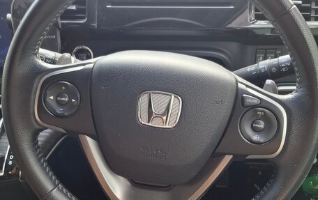 Honda Stepwgn IV, 2016 год, 1 750 000 рублей, 19 фотография