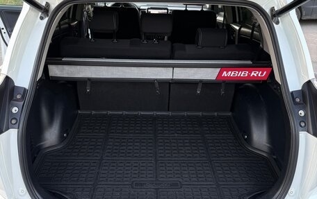 Toyota RAV4, 2016 год, 2 450 000 рублей, 11 фотография