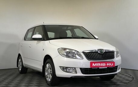 Skoda Fabia II, 2011 год, 576 000 рублей, 3 фотография