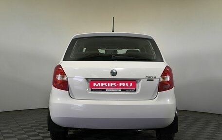 Skoda Fabia II, 2011 год, 576 000 рублей, 5 фотография