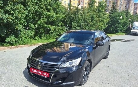 Toyota Crown, 2019 год, 3 500 000 рублей, 2 фотография