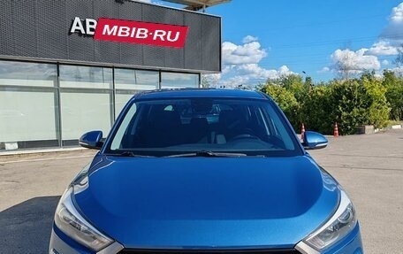 Hyundai Tucson III, 2016 год, 1 999 000 рублей, 5 фотография