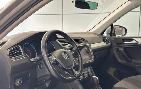 Volkswagen Tiguan II, 2019 год, 2 377 000 рублей, 7 фотография