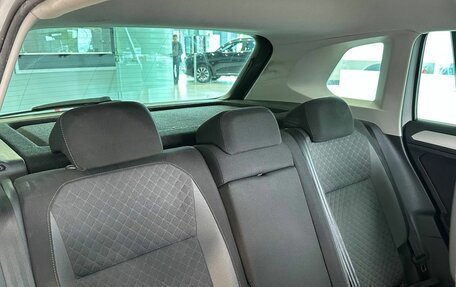Volkswagen Tiguan II, 2019 год, 2 377 000 рублей, 9 фотография