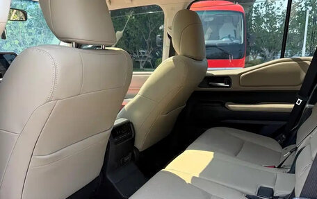Toyota Land Cruiser Prado, 2024 год, 9 826 500 рублей, 11 фотография