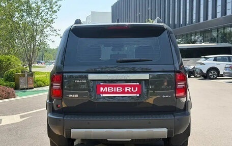Toyota Land Cruiser Prado, 2024 год, 9 826 500 рублей, 6 фотография