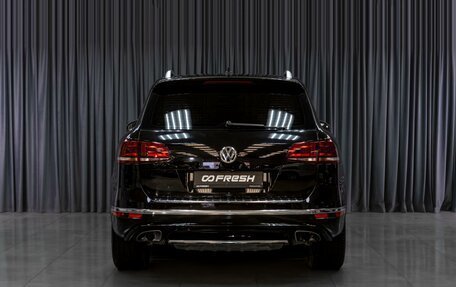 Volkswagen Touareg III, 2016 год, 3 299 000 рублей, 4 фотография