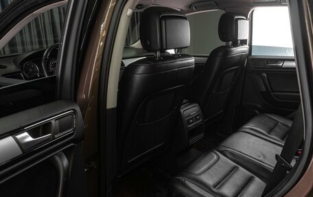 Volkswagen Touareg III, 2012 год, 2 099 000 рублей, 11 фотография