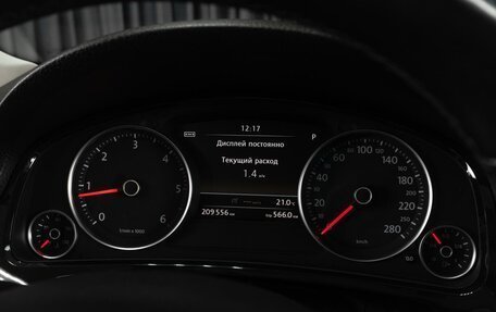 Volkswagen Touareg III, 2012 год, 2 099 000 рублей, 15 фотография