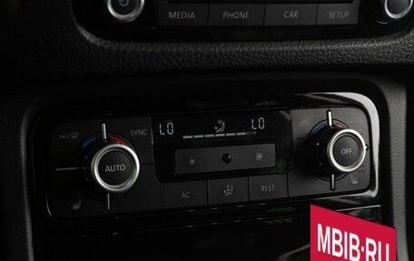 Volkswagen Touareg III, 2012 год, 2 099 000 рублей, 12 фотография