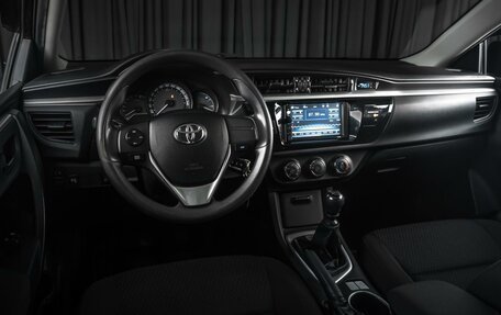 Toyota Corolla, 2013 год, 1 099 000 рублей, 6 фотография