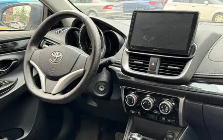 Toyota Yaris XP150 рестайлинг, 2023 год, 1 050 100 рублей, 8 фотография