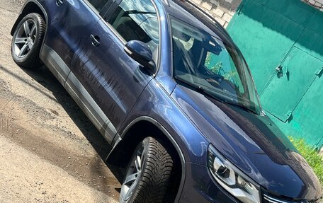 Volkswagen Tiguan I, 2014 год, 1 250 000 рублей, 2 фотография