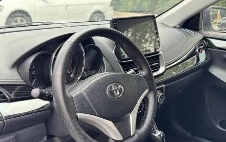 Toyota Yaris XP150 рестайлинг, 2023 год, 1 050 100 рублей, 7 фотография
