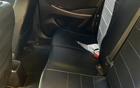 Hyundai Solaris II рестайлинг, 2015 год, 925 000 рублей, 9 фотография