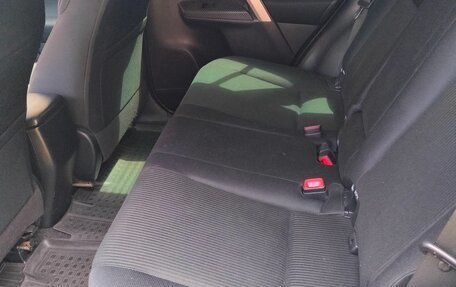 Toyota RAV4, 2013 год, 1 700 000 рублей, 13 фотография