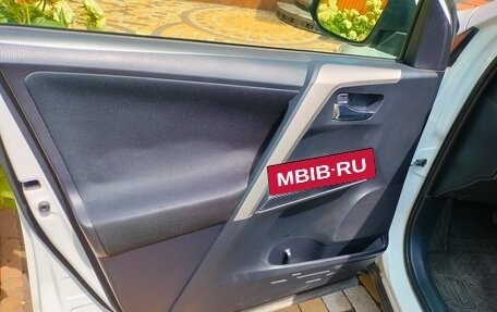 Toyota RAV4, 2013 год, 1 700 000 рублей, 8 фотография