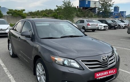 Toyota Camry, 2011 год, 1 050 000 рублей, 3 фотография