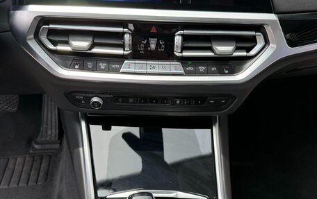 BMW 3 серия, 2022 год, 2 860 548 рублей, 10 фотография